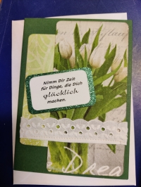 'Nimm Dir Zeit für Dinge, die Dich glücklich machen'  - Karte (weisse Tulpen)